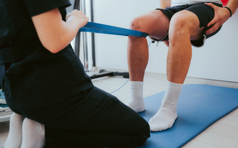 Fisioterapia Deportiva : Qué Es, Tipos, Ventajas Y Desventajas. | EmSALUD